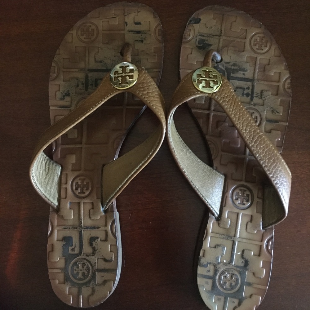 Tory Burch “Thora” Royal Tan Tumbled Leather 6M